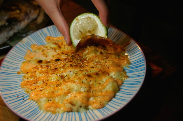 來吧BAR：【食記】台北信義區，國父紀念館站。下班後聚餐小酌的好選擇，創意滿點的串燒居酒屋【來吧】