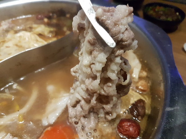 小當家海鮮鍋物(民權分店)：【台北中山】 捷運中山國小站 小當家海鮮鍋物 火鍋聚餐