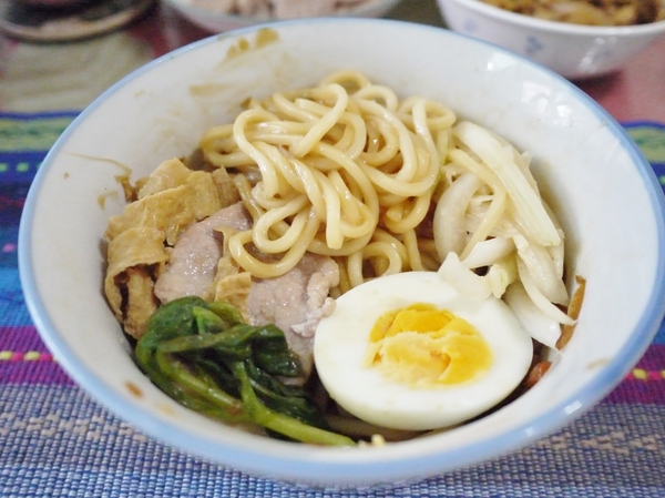 點線麵 單純不簡單 簡單做好麵：『點線麵』冷凍快速麵