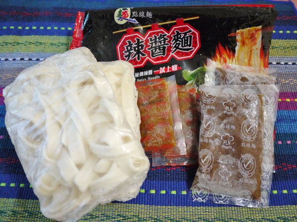 點線麵 單純不簡單 簡單做好麵：『點線麵』冷凍快速麵
