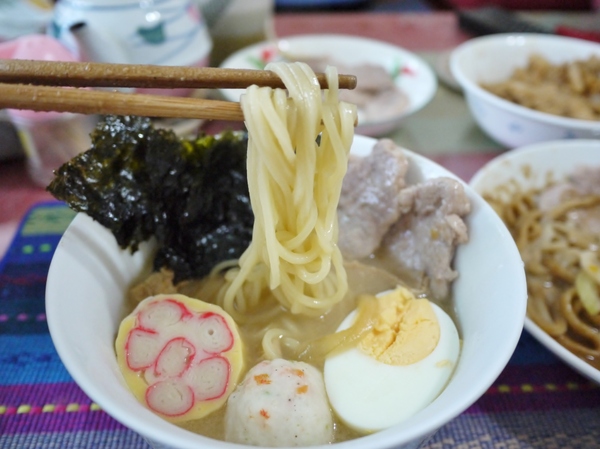 點線麵 單純不簡單 簡單做好麵：『點線麵』冷凍快速麵
