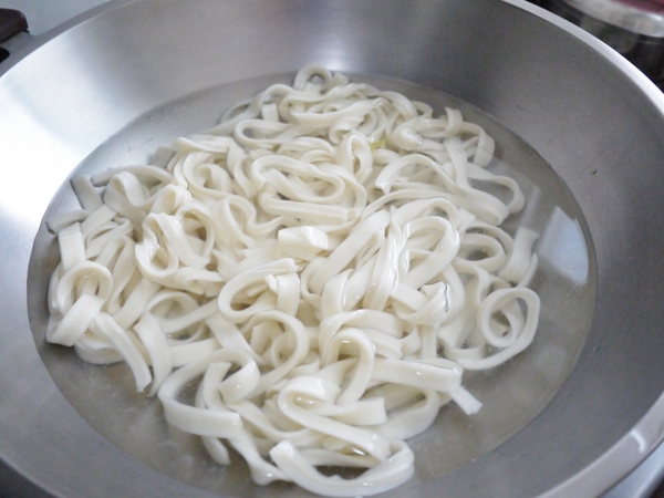 點線麵 單純不簡單 簡單做好麵：『點線麵』冷凍快速麵