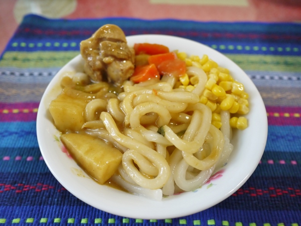 點線麵 單純不簡單 簡單做好麵：『點線麵』冷凍快速麵