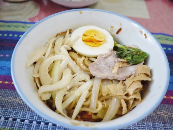 點線麵 單純不簡單 簡單做好麵：『點線麵』冷凍快速麵