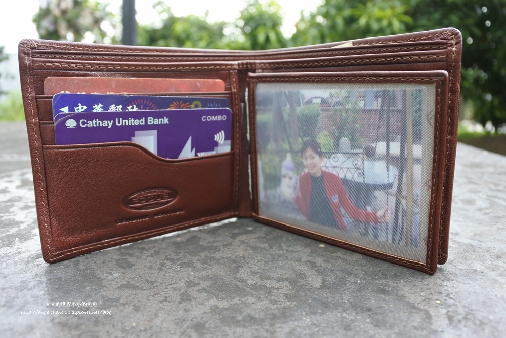 FOCUS經典原皮左右掀拉鏈男短夾10