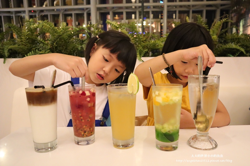 板橋大遠百ALESSI Cafe26