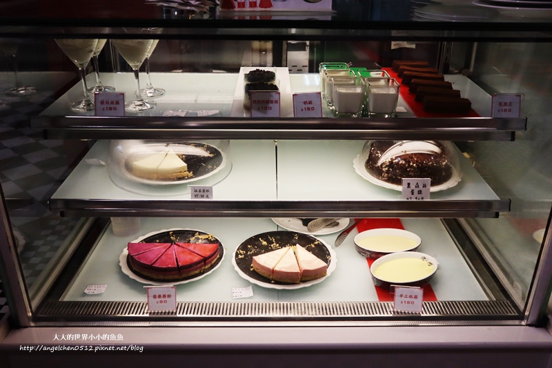 板橋大遠百ALESSI Cafe33