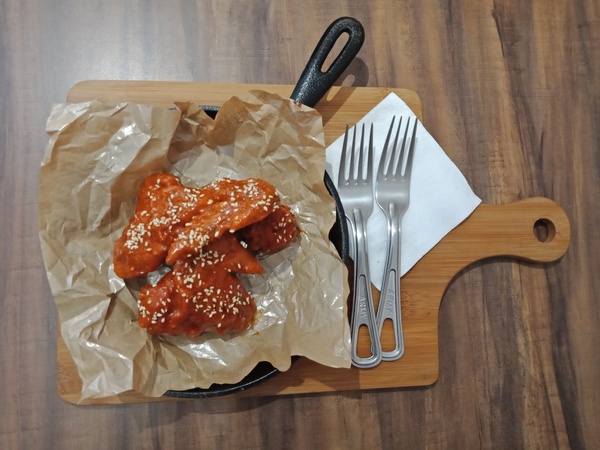 çé²éçæ´»Luluyelife CafÃ©ï¼çé²éçæ´» LULUYELIFE CAFÃ - è¼é£ä¸åè¶ä¿¡ç¾©å®åç«éé¤é¤å»³ãå°åå¤ç´ä½ç½®