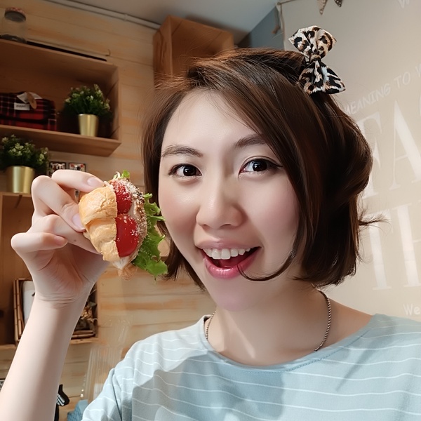 çé²éçæ´»Luluyelife CafÃ©ï¼çé²éçæ´» LULUYELIFE CAFÃ - è¼é£ä¸åè¶ä¿¡ç¾©å®åç«éé¤é¤å»³ãå°åå¤ç´ä½ç½®