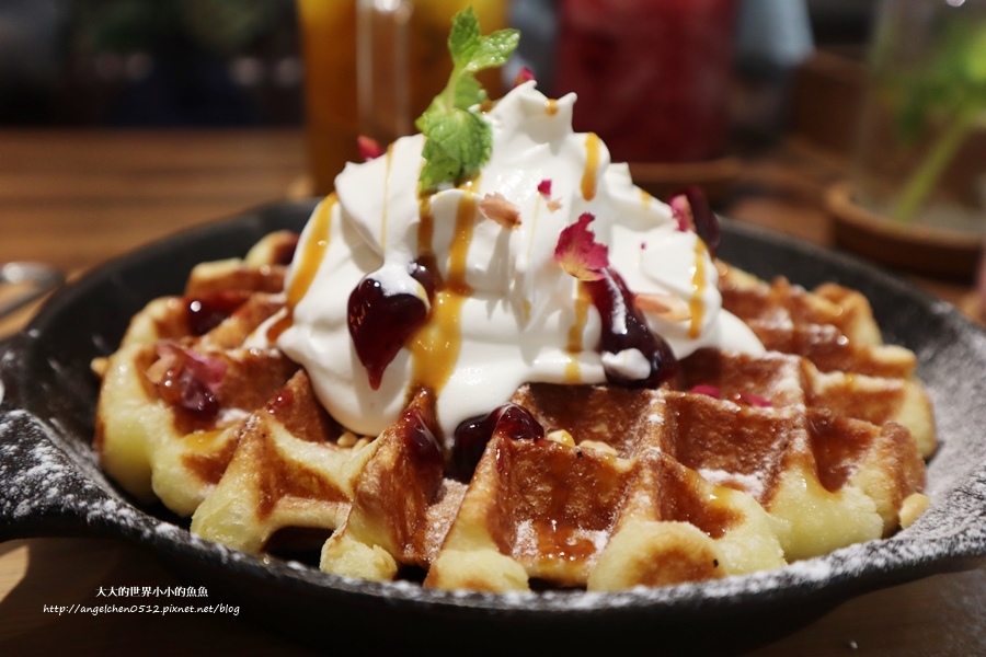 璐露野生活 LULUYELIFE CAFE15