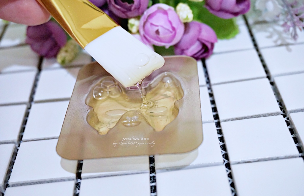 涵沛(涵佩)Hanpeique V7美白緊緻抗皺面膜DSC03905-052.JPG