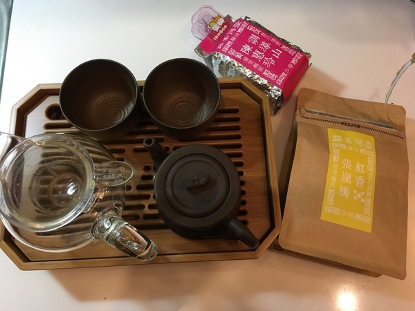 台灣茶路：《享食》台灣茶路║宅配茶葉，紅茶春茶，好茶值得推薦給愛喝茶的你。