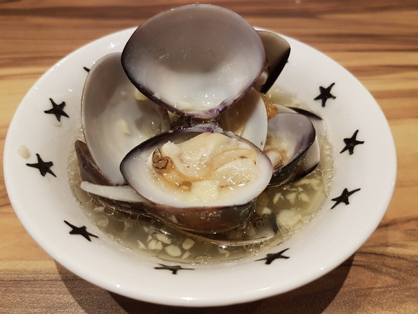 爸爸笑特色燒肉：【台北@大安】台北東區餐廳 爸爸笑特色燒肉 仁愛周邊美食 朋友聚餐