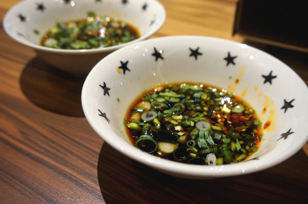 爸爸笑特色燒肉：【食記】台北東區優質燒肉「爸爸笑特色燒肉」夜裏的聚餐好去處