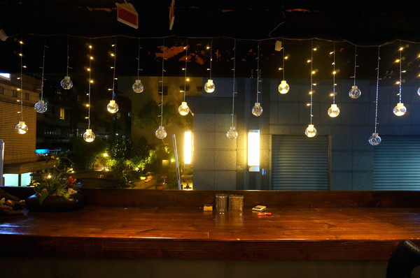 爸爸笑特色燒肉：【食記】台北東區優質燒肉「爸爸笑特色燒肉」夜裏的聚餐好去處