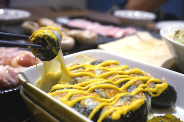 爸爸笑特色燒肉：【食記】台北東區優質燒肉「爸爸笑特色燒肉」夜裏的聚餐好去處