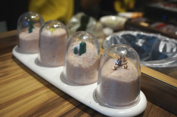 爸爸笑特色燒肉：【食記】台北東區優質燒肉「爸爸笑特色燒肉」夜裏的聚餐好去處