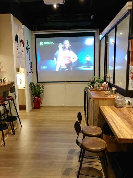 cm20180817___716d719307a1097bcac8e6f744c