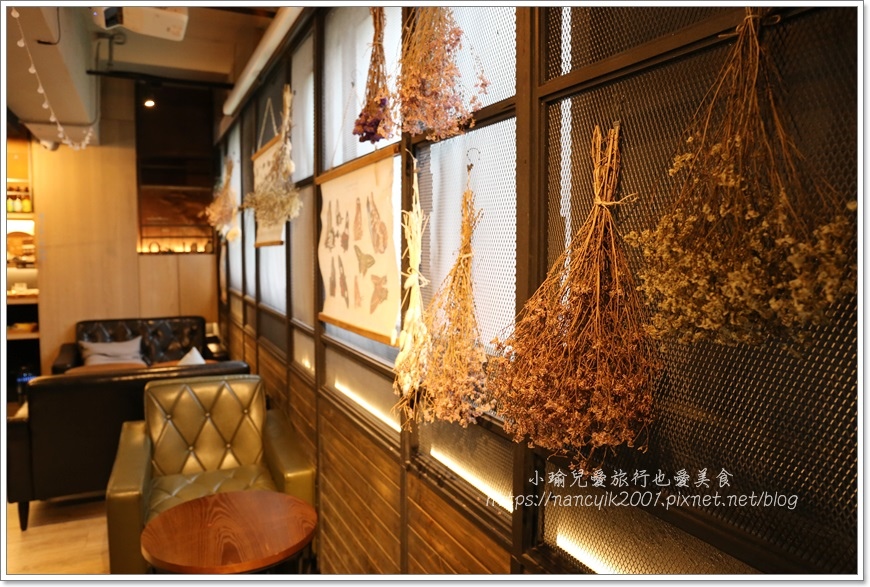 20180902 O.L.O CAFÉ