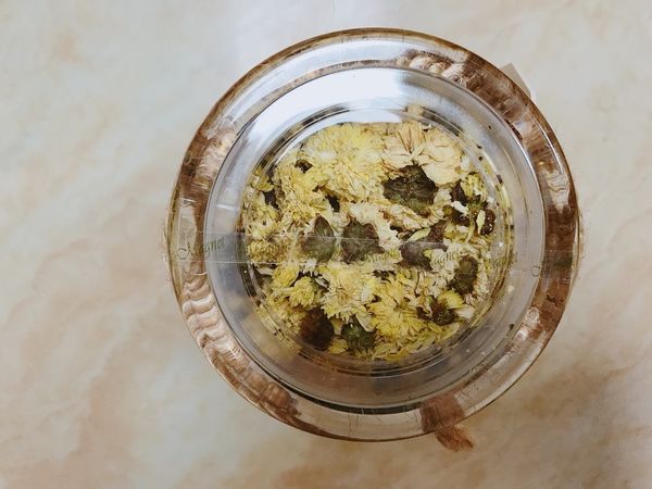 【開箱】聽說喝茶也能幫助睡眠？睡前來一杯嚴選台灣花茶讓身心沉澱。清香好喝的睡前放鬆茶－曼寧Magnet台灣杭菊茶＆多穀紅藜茶