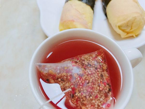 【開箱】聽說喝茶也能幫助睡眠？睡前來一杯嚴選台灣花茶讓身心沉澱。清香好喝的睡前放鬆茶－曼寧Magnet台灣杭菊茶＆多穀紅藜茶