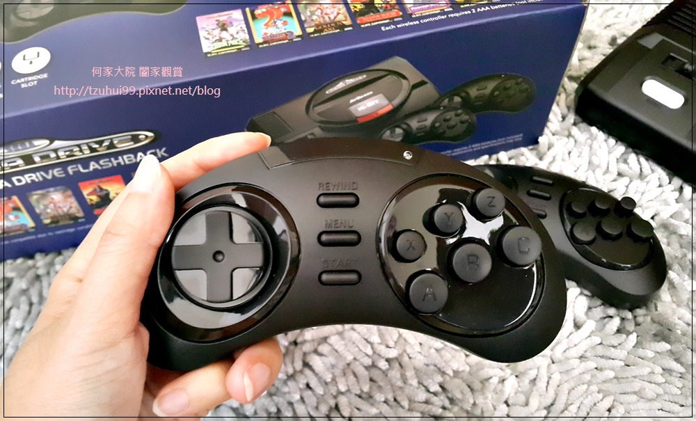 SEGA MD 復古遊戲機 09.jpg