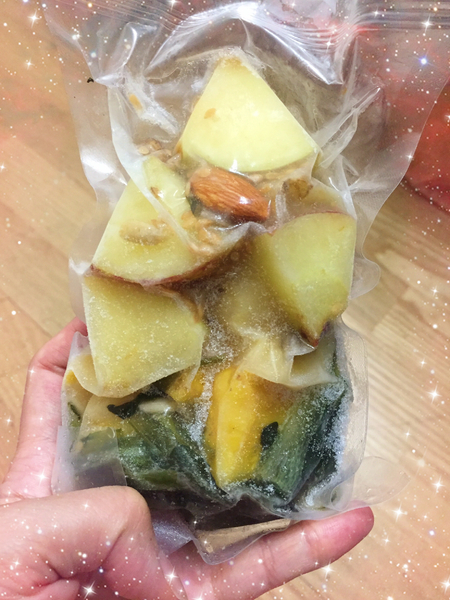 V.G BOOM 綠拿鐵鮮凍包：[美食]V.G BOOM-宅配綠拿鐵好健康，還有豆漿穀漿喔!體內環保也可以好簡單^^