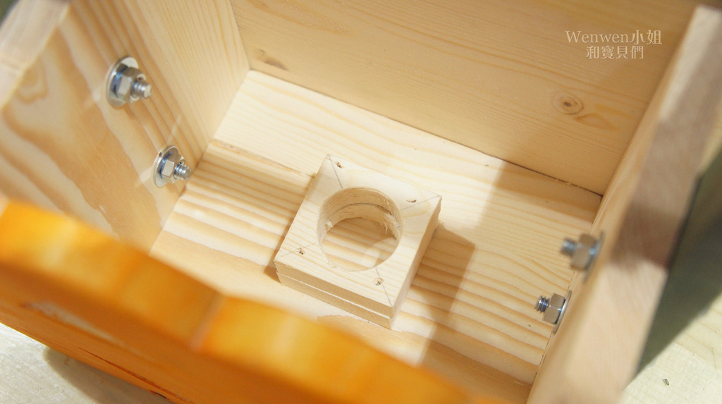 2018.09 特力屋手創空間 親子DIY 萬聖節南瓜燈 南瓜桶 木作體驗 (24).JPG