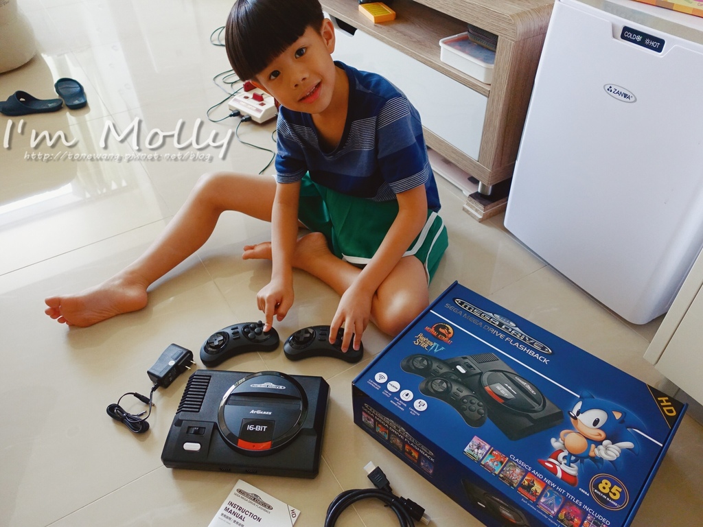 SEGA MD 復古遊戲機／ 電視遊樂器／ 無線控制器／ 高畫質輸出-6.JPG