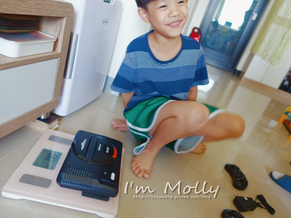 SEGA MD 復古遊戲機／ 電視遊樂器／ 無線控制器／ 高畫質輸出-13.JPG