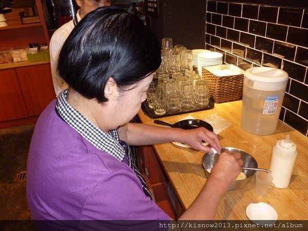 好時30-製作鬆餅.JPG