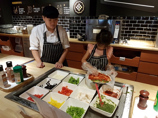 漾漾好時餐廳(基隆店)：【基隆仁愛區】義式料理  DIY親子餐廳  漾漾好時餐廳基隆店