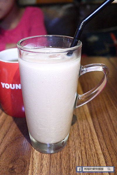 基隆美食【漾漾好時餐廳基隆店】基隆仁愛義式料理。基隆親子餐廳。基隆早午餐推薦。DIY披薩好玩又好吃