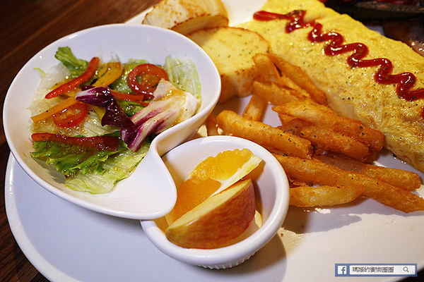 基隆美食【漾漾好時餐廳基隆店】基隆仁愛義式料理。基隆親子餐廳。基隆早午餐推薦。DIY披薩好玩又好吃