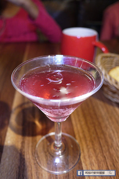 基隆美食【漾漾好時餐廳基隆店】基隆仁愛義式料理。基隆親子餐廳。基隆早午餐推薦。DIY披薩好玩又好吃