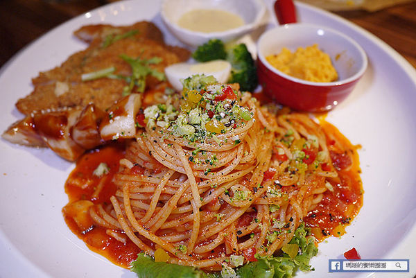 基隆美食【漾漾好時餐廳基隆店】基隆仁愛義式料理。基隆親子餐廳。基隆早午餐推薦。DIY披薩好玩又好吃