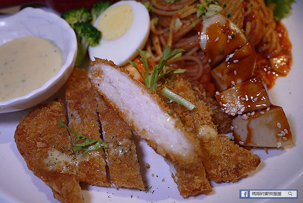 基隆美食【漾漾好時餐廳基隆店】基隆仁愛義式料理。基隆親子餐廳。基隆早午餐推薦。DIY披薩好玩又好吃