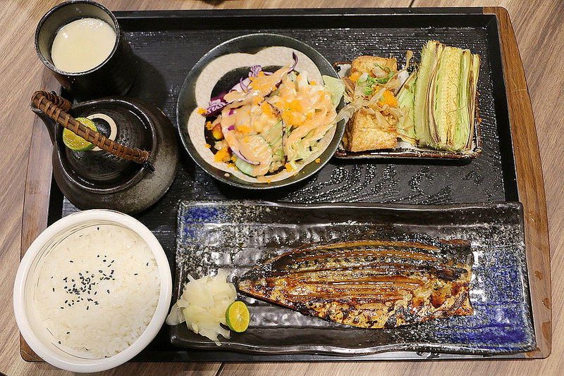 大嘴巴牛排．日式定食31