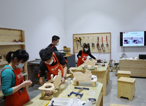 特力屋-內湖手創空間：特力屋-內湖手創空間