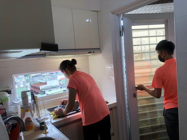 家立淨 台北居家清潔 到府打掃 終點打掃 打掃阿姨