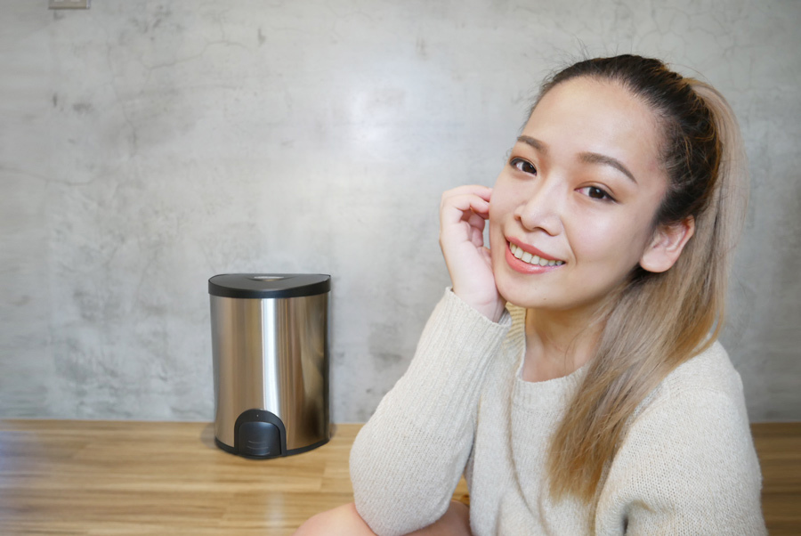 +O家窩希利腳觸感應不鏽鋼垃圾桶02.jpg
