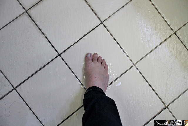 好師傅居家清潔浴廁隱形止滑地板4