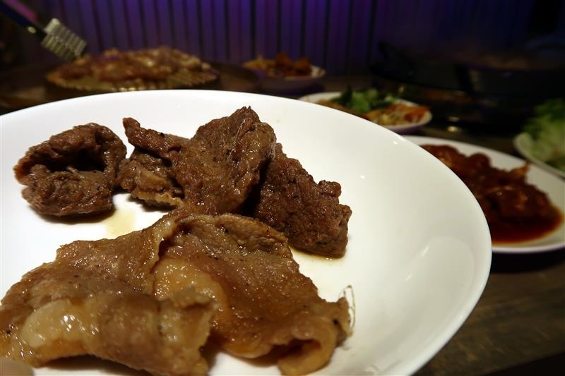 阿豬嘻烤肉村 吃到飽 043.jpg