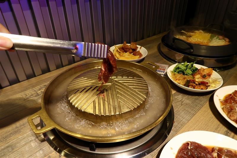 阿豬嘻烤肉村 吃到飽 033.jpg