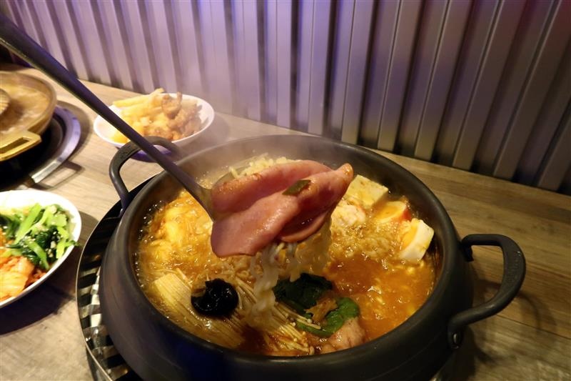 阿豬嘻烤肉村 吃到飽 040.jpg