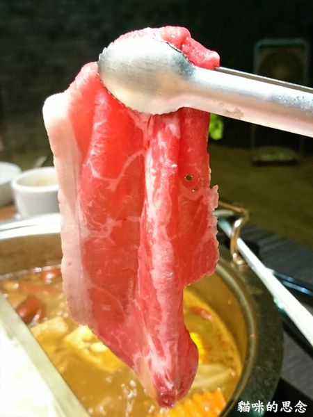 舞古賀鍋物專門店涮板腱牛.jpg