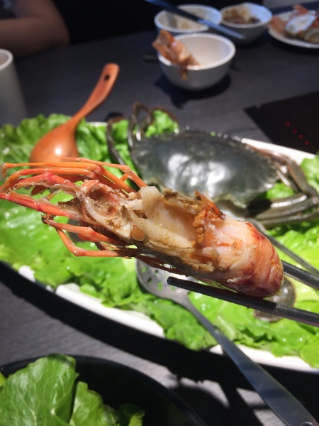 舞古賀鍋物專門店：[美食]舞古賀鍋物專門店-鄰近高雄鼓山巨蛋站，海鮮火鍋&amp;螃蟹和牛，超高CP值得再訪!