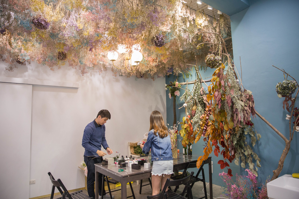 【敘思花藝勤美店】客製化日本永生花禮 (18).jpg