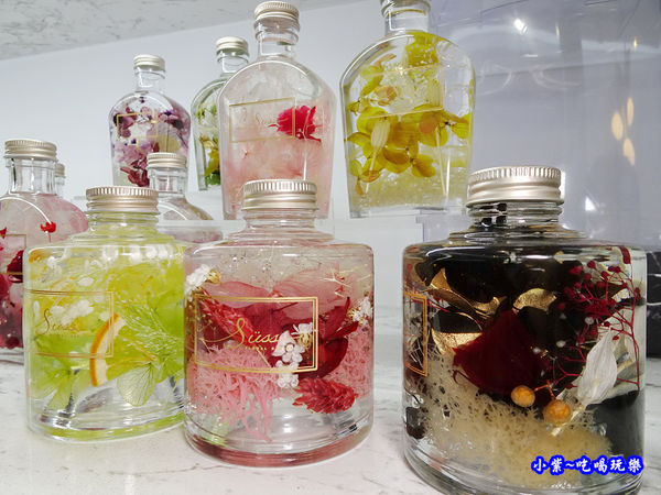 浮油花-敘思花藝勤美店 (2).jpg