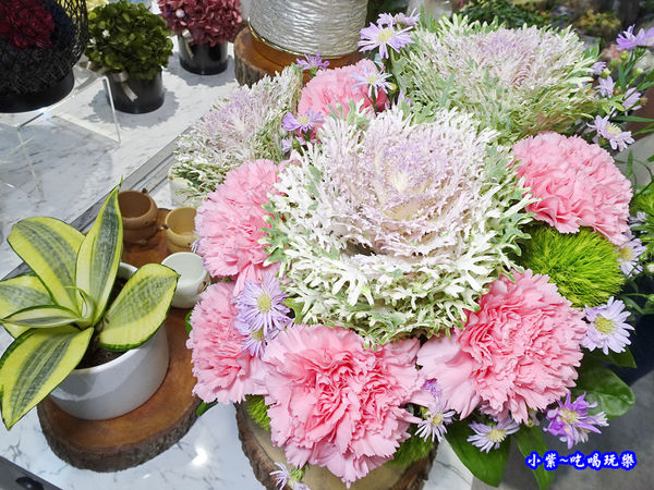 鮮花花禮-敘思花藝勤美店 (1).jpg